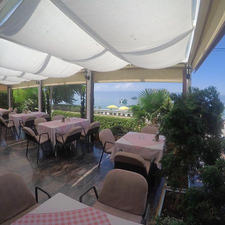 Hotel Dva Bisera Lagadin Exterior photo